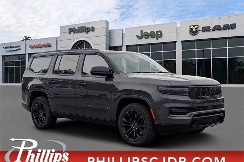2024 Jeep Grand Wagoneer II photo 1