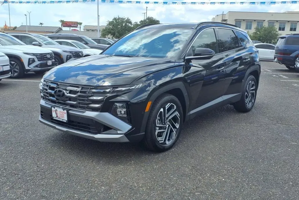 2026 Hyundai Tucson Limited photo 1