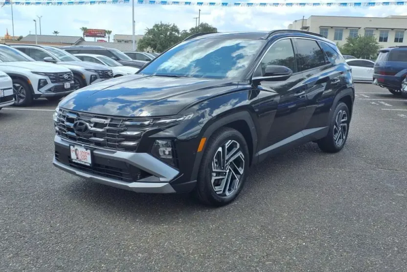 2026 Hyundai Tucson Limited photo 1