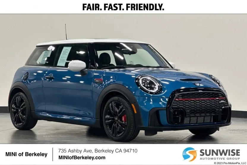 2024 Mini Cooper Hardtop John Cooper Works photo 1