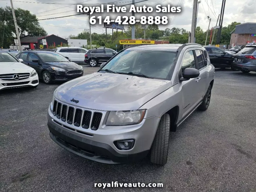 2015 Jeep Compass Sport photo 1