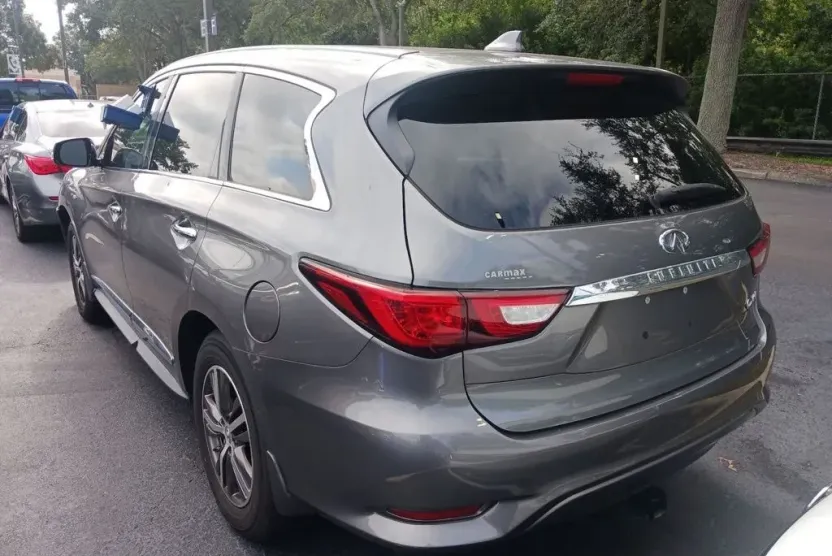 2017 Infiniti QX60 Base photo 1