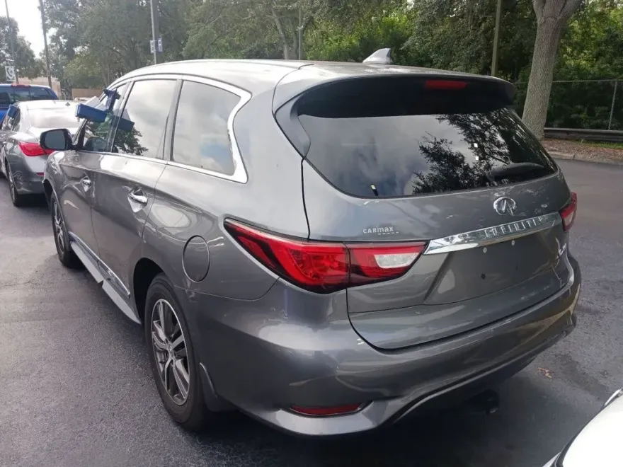 2017 Infiniti QX60 Base photo 1