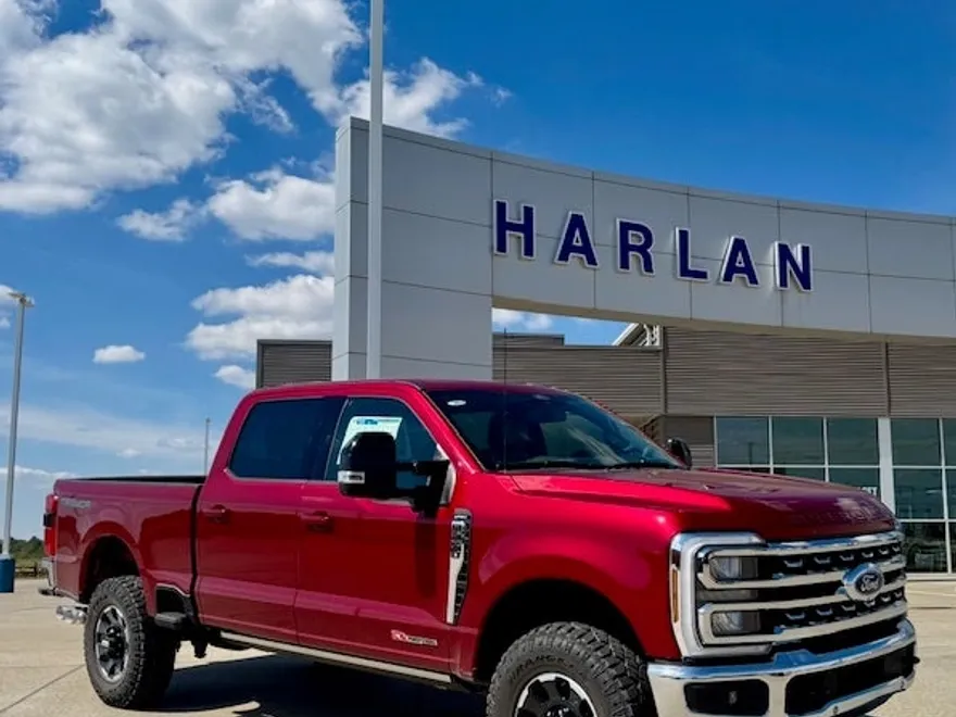 2026 Ford F-250 Lariat photo 1