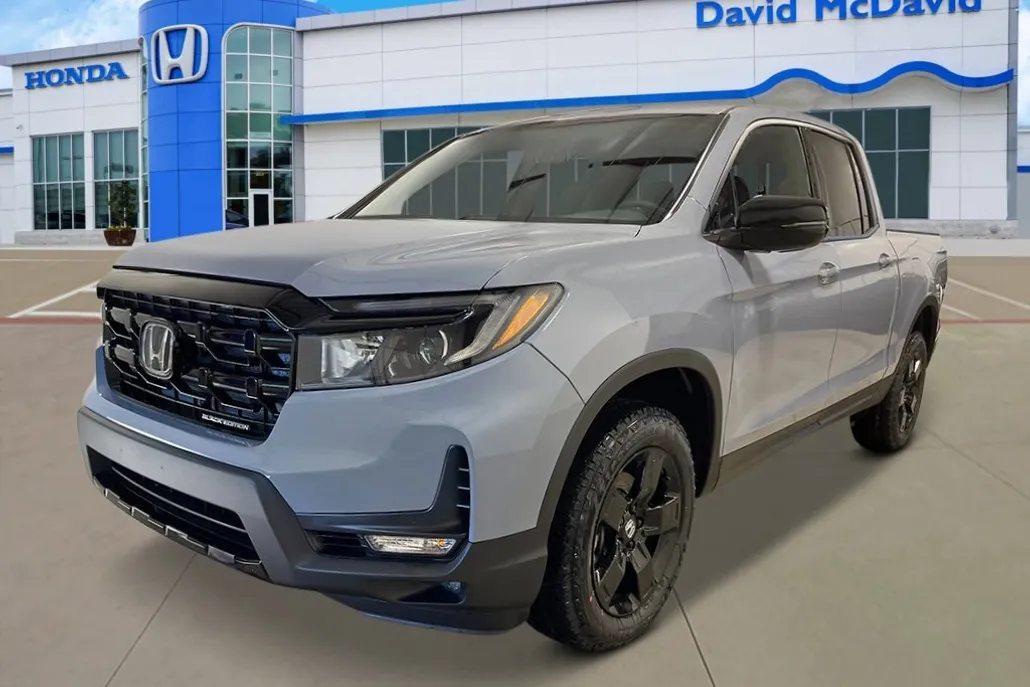 2025 Honda Ridgeline Black Edition photo 1