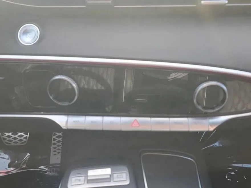 2024 Genesis GV70 3.5T Sport photo 20