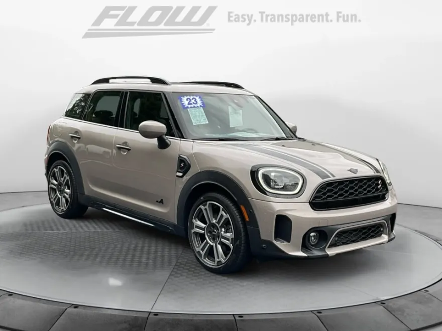 2023 Mini Countryman S ALL4 photo 1