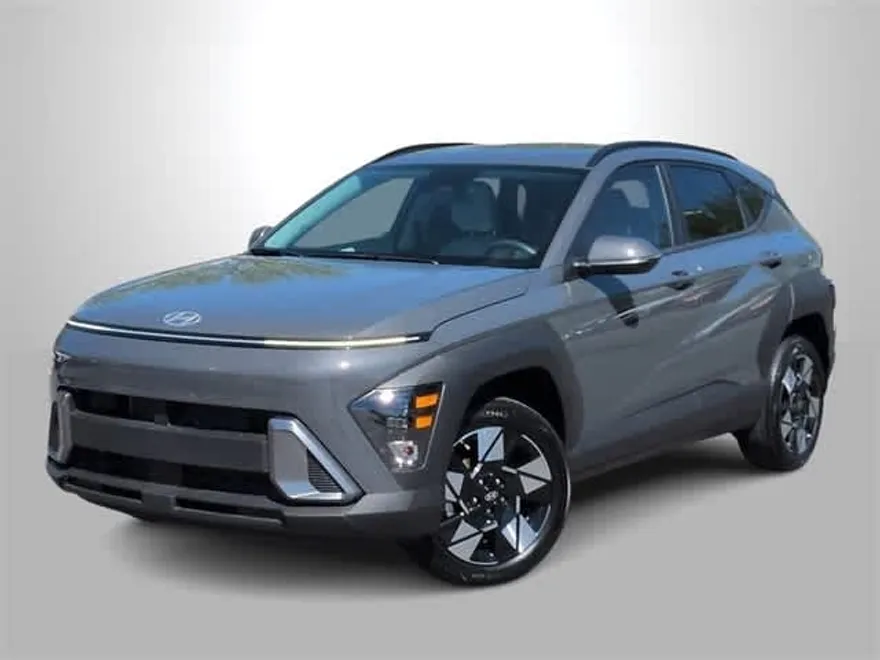 2025 Hyundai Kona SEL photo 1