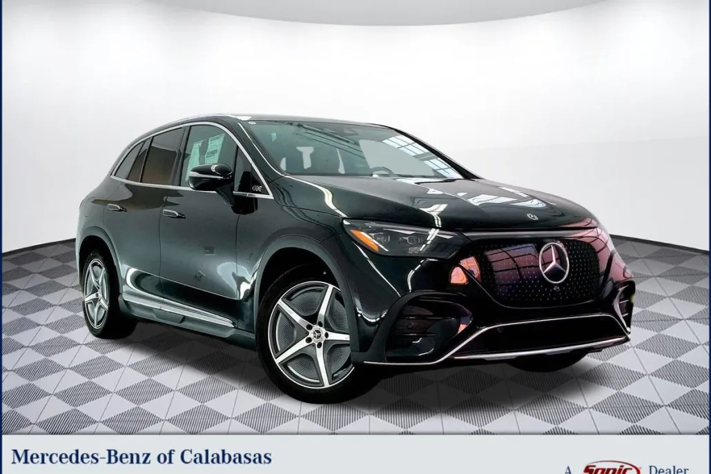 2025 Mercedes Benz EQE-Class SUV photo 1