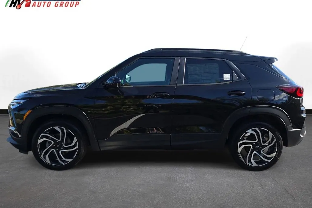 2026 Chevrolet Trailblazer RS photo 1