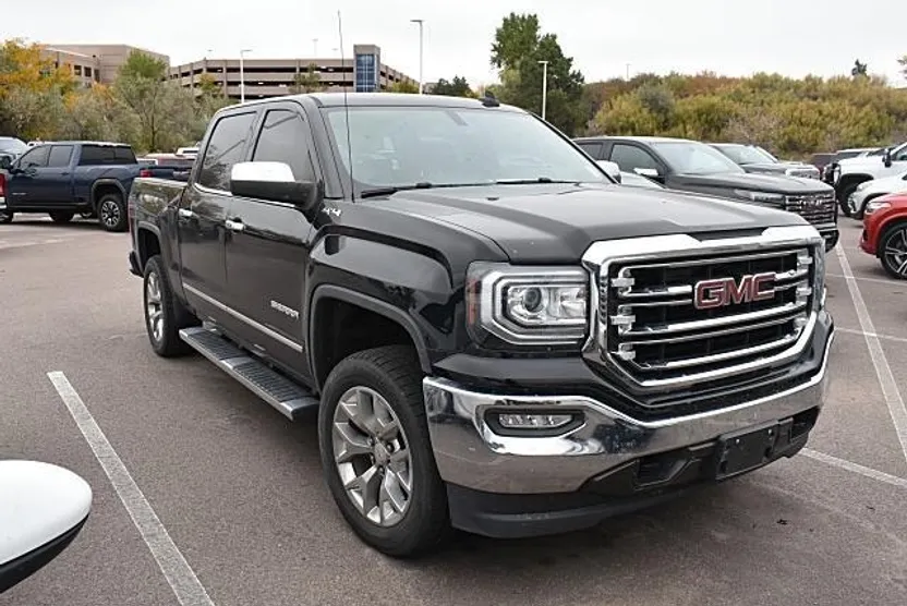 2018 Gmc Sierra 1500 SLT photo 1