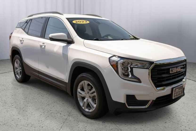 2022 Gmc Terrain SLE photo 1