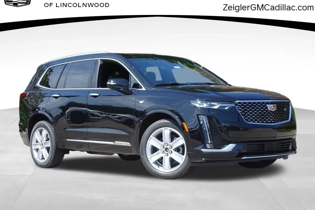 2025 Cadillac XT6 Luxury photo 1