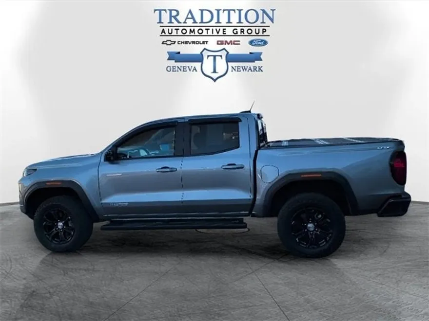 2023 Gmc Canyon Elevation photo 1