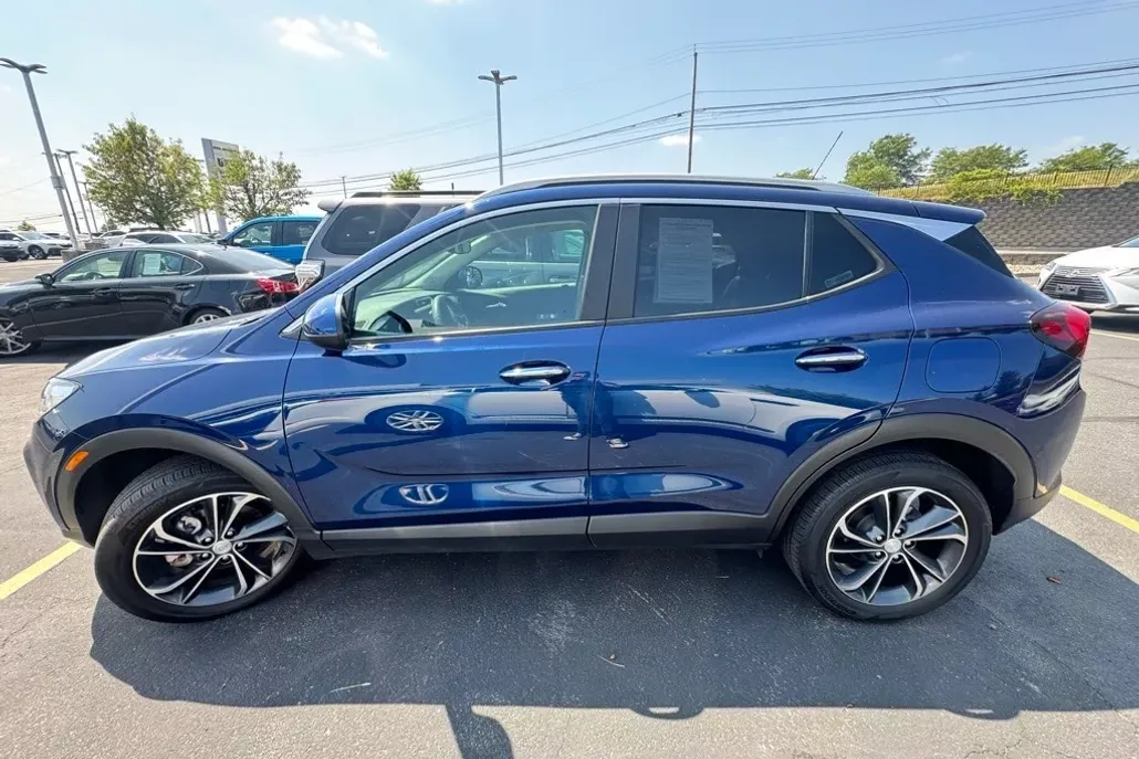 2023 Buick Encore GX Select photo 1