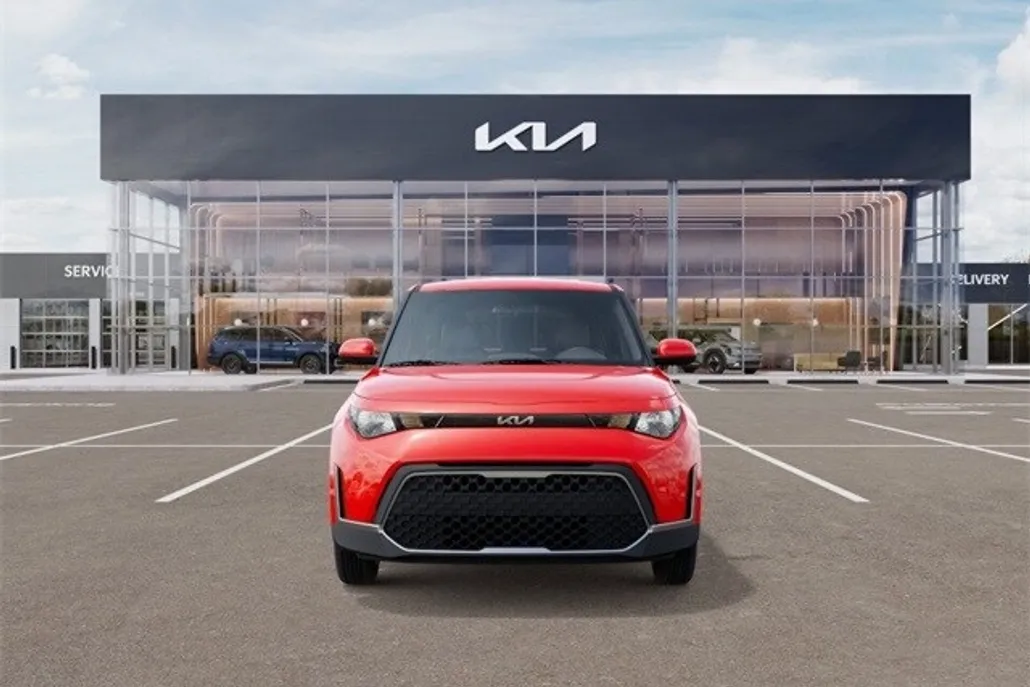 2025 Kia Soul S photo 1