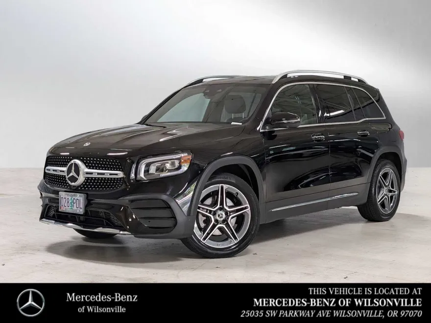 2023 Mercedes Benz GLB 250 4MATIC photo 1