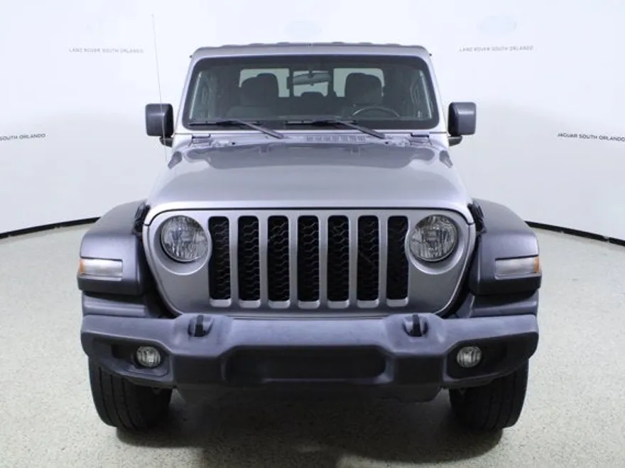 2020 Jeep Gladiator Sport S photo 1