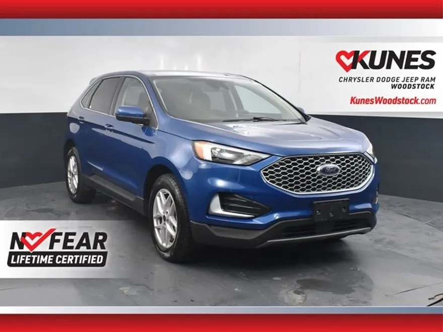 2024 Ford Edge SEL photo 1