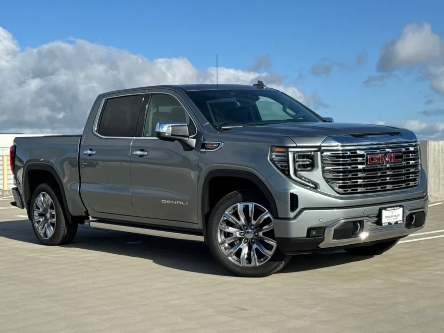 2025 Gmc Sierra 1500 Denali photo 1