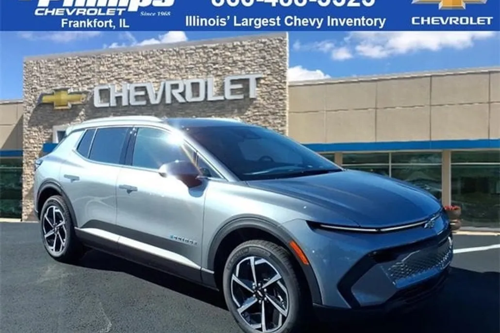 2026 Chevrolet Equinox EV 1LT photo 1