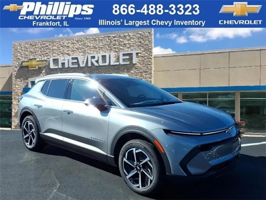 2026 Chevrolet Equinox EV 1LT photo 1