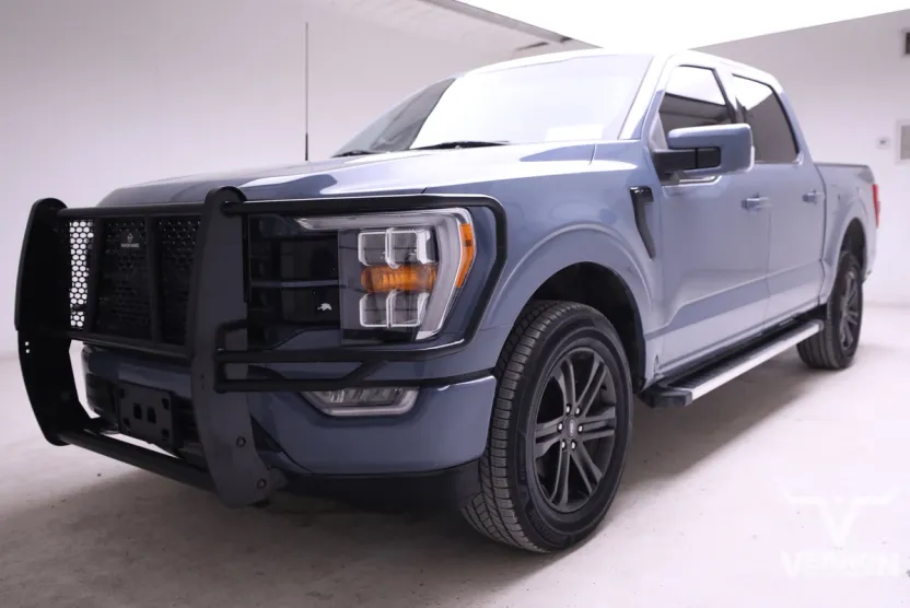 2023 Ford F-150 Lariat photo 1