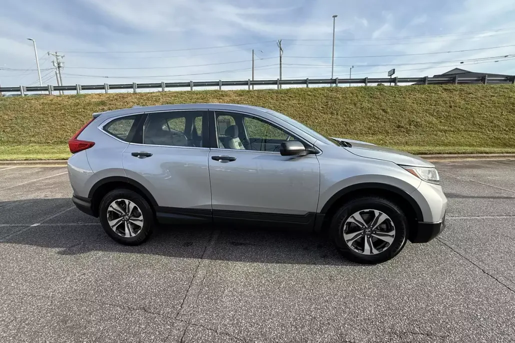 2019 Honda CR-V LX photo 1