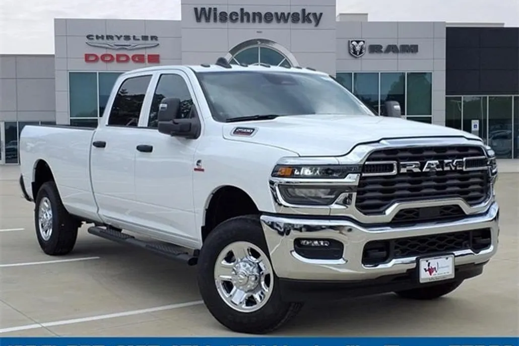 2025 Ram 2500 Tradesman photo 1