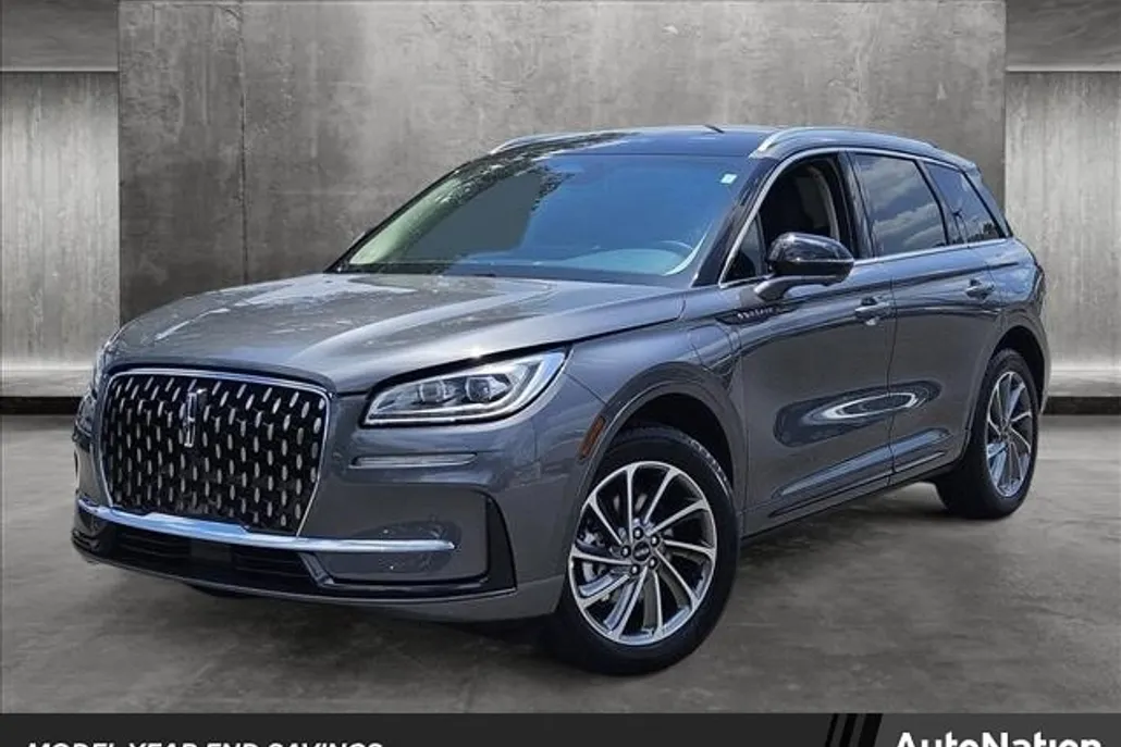 2024 Lincoln Corsair Grand Touring photo 1