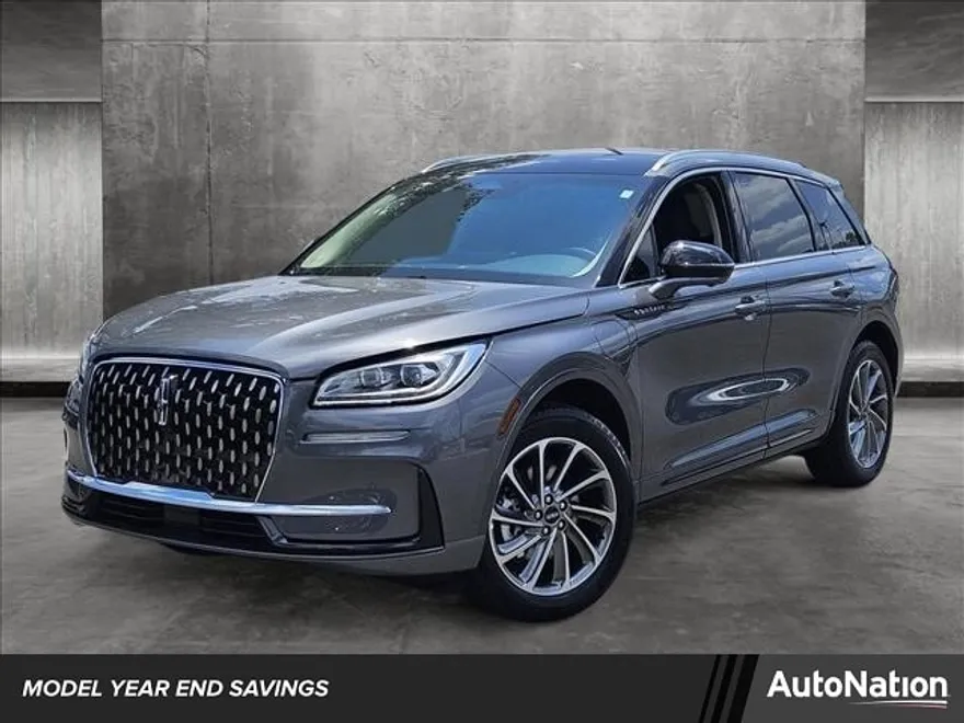 2024 Lincoln Corsair Grand Touring photo 1