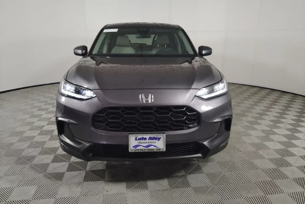 2026 Honda HR-V LX photo 1