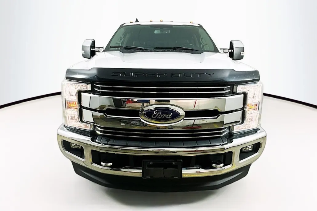 2019 Ford F-250 Lariat photo 1