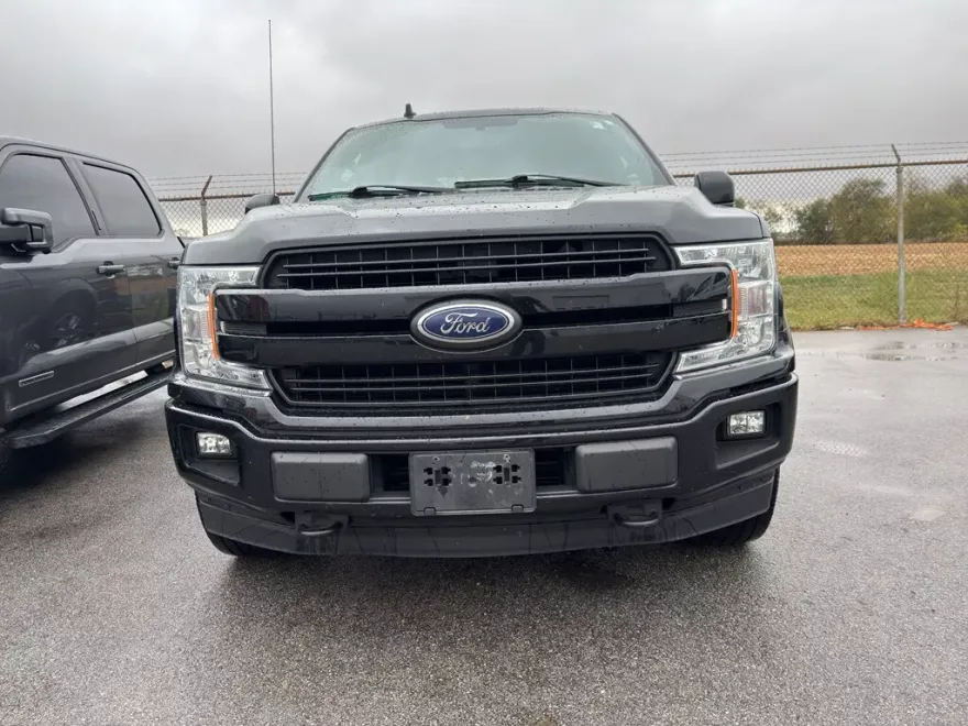 2018 Ford F-150 Lariat photo 1