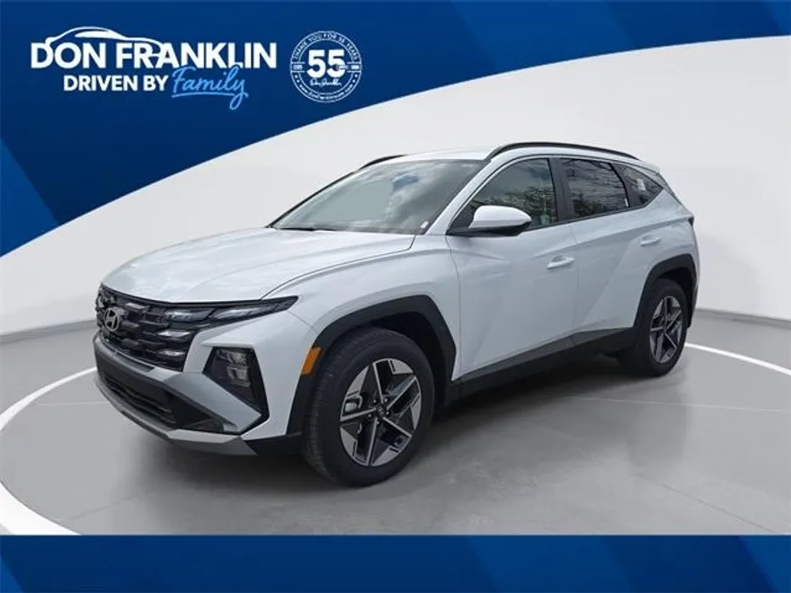 2025 Hyundai Tucson SEL photo 1