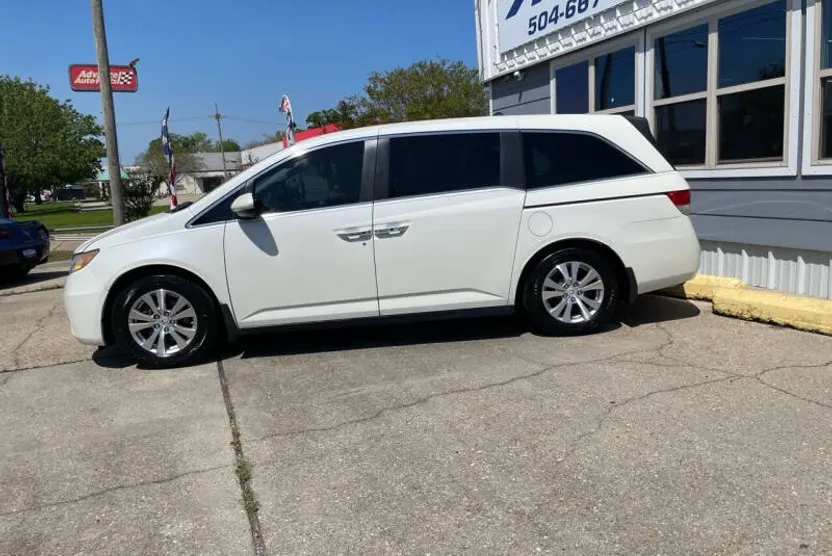 2015 Honda Odyssey EX-L photo 1