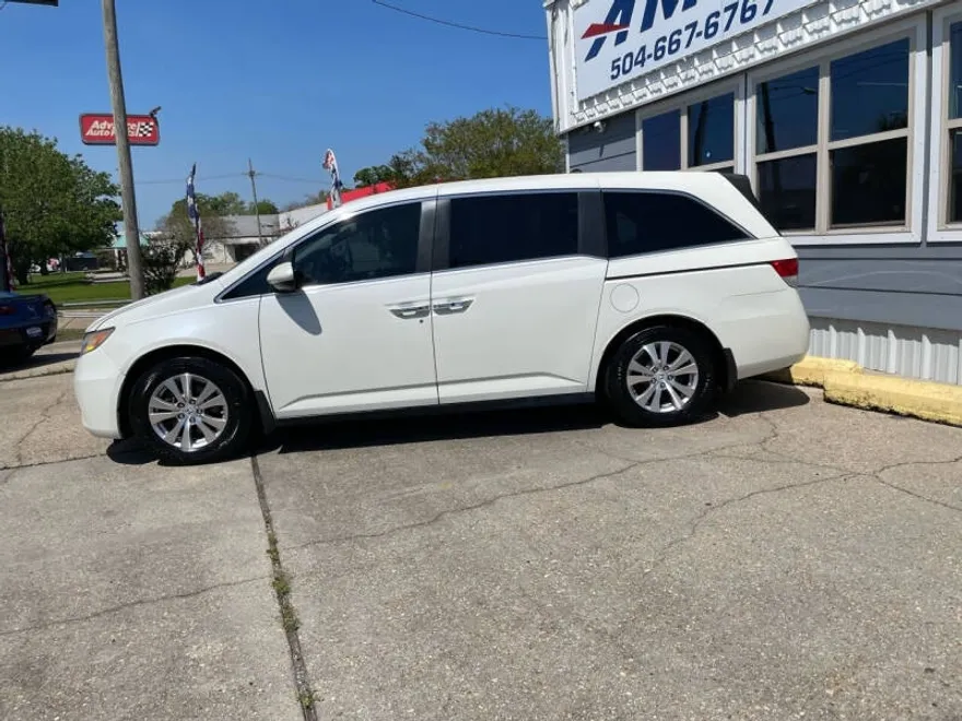 2015 Honda Odyssey EX-L photo 1