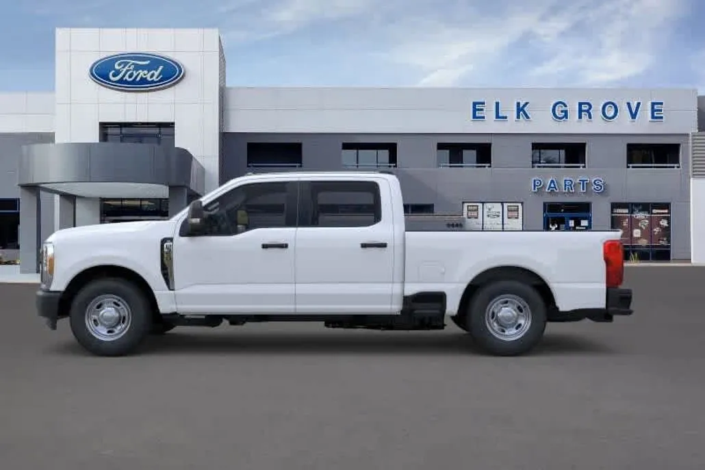 2024 Ford F-350 XL photo 1