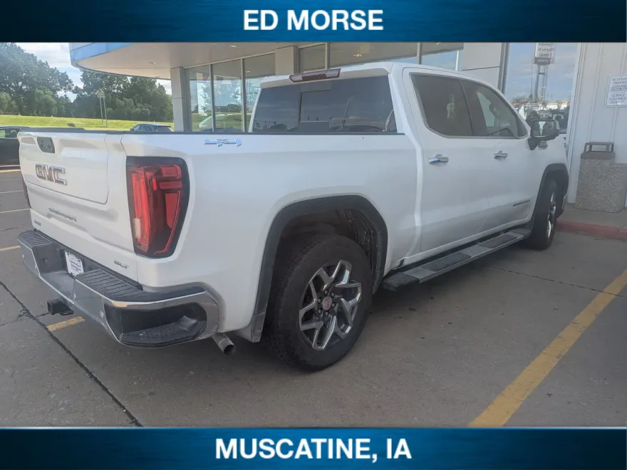 2024 Gmc Sierra 1500 SLT photo 1