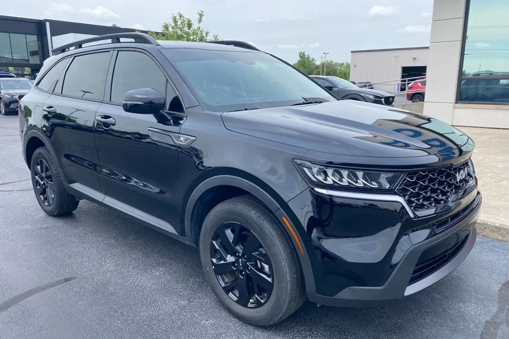2023 Kia Sorento X-Line S photo 1