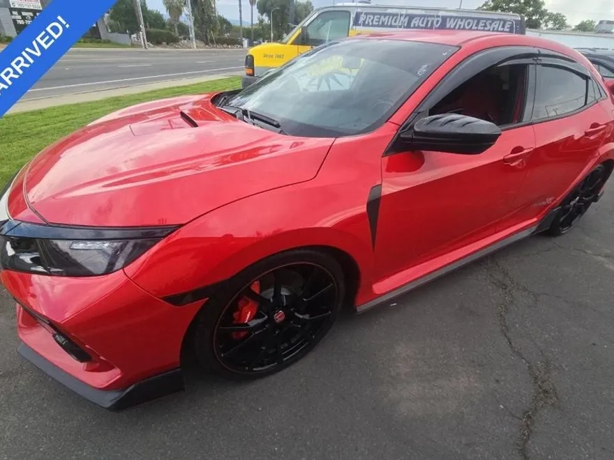 2018 Honda Civic Type R Touring photo 1