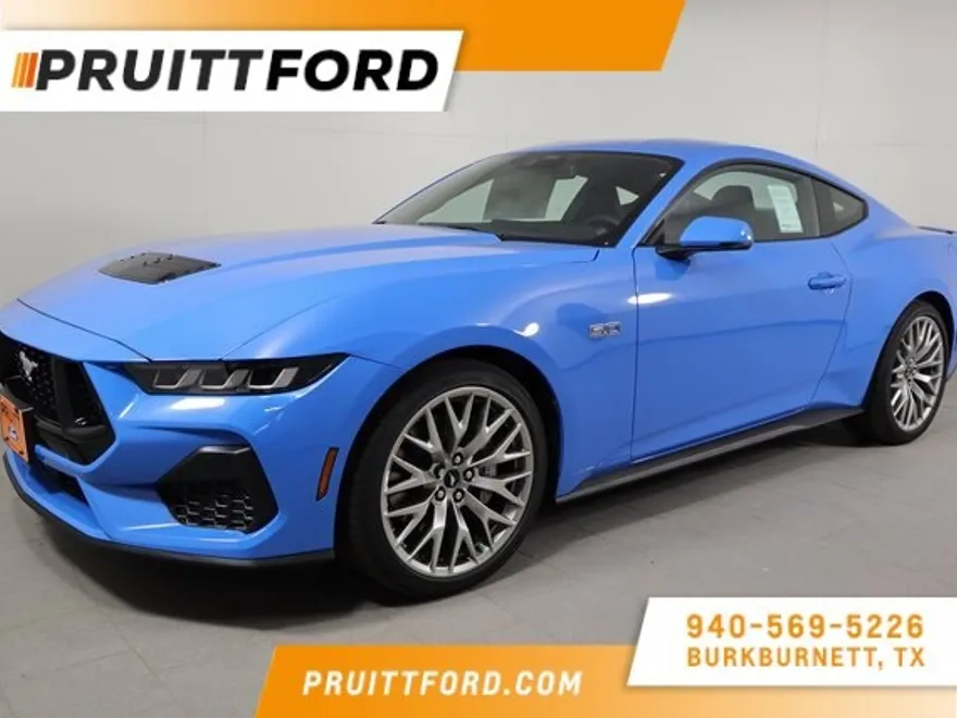 2025 Ford Mustang GT Premium photo 1