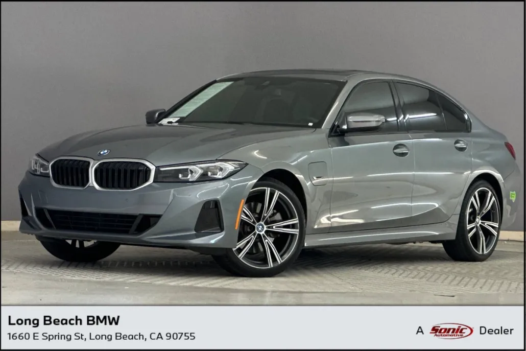 2023 Bmw 330e photo 1
