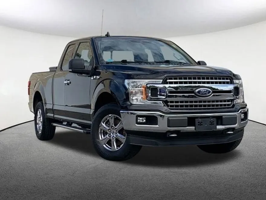 2019 Ford F-150 XLT photo 1