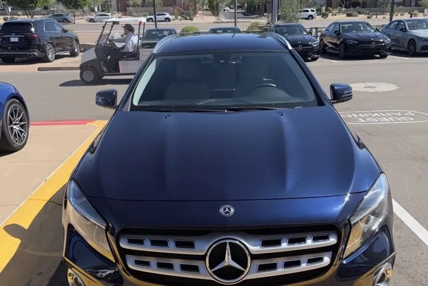 2019 Mercedes Benz GLA 250 photo 1