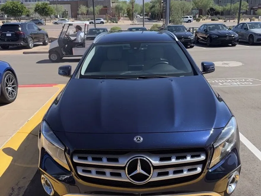 2019 Mercedes Benz GLA 250 photo 1