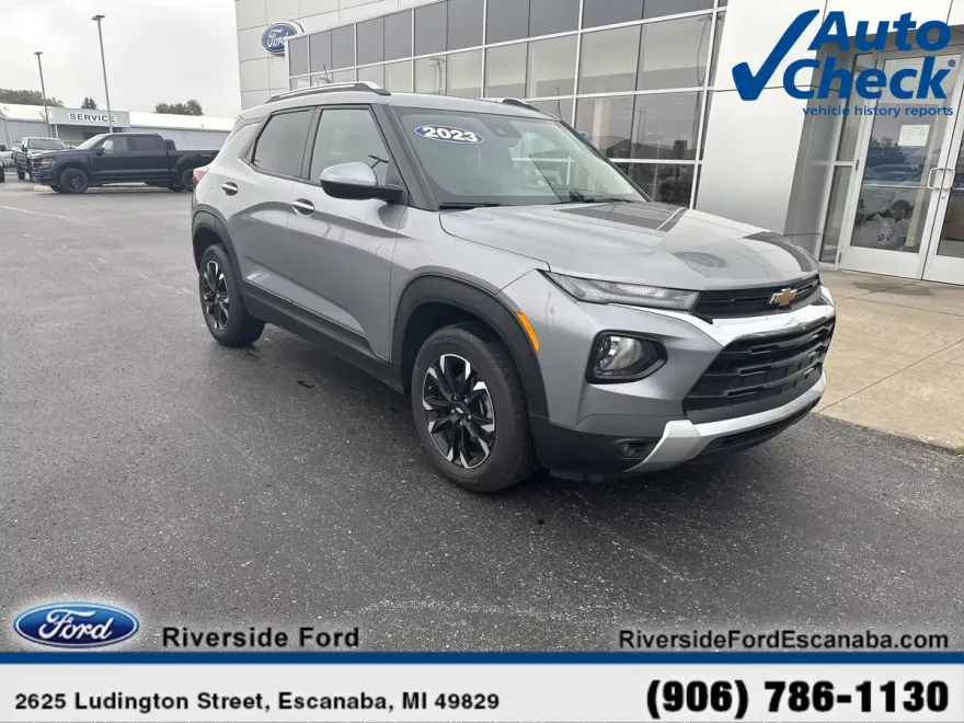 2023 Chevrolet Trailblazer LT photo 1