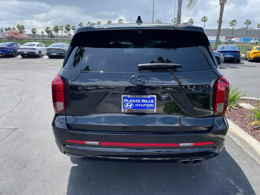 2024 Hyundai Palisade Calligraphy photo 1