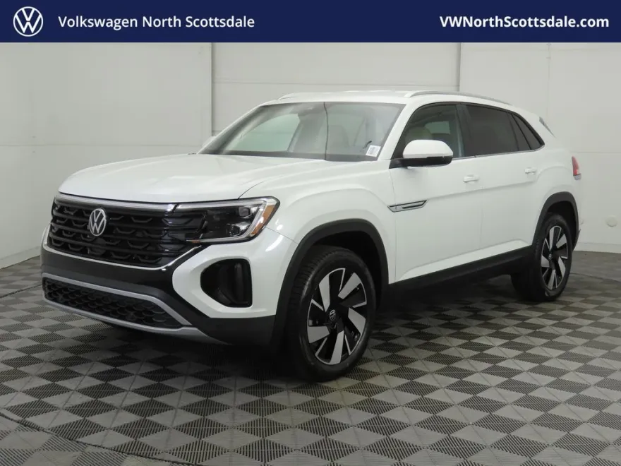 2026 Volkswagen Atlas Cross Sport SE Technology photo 1