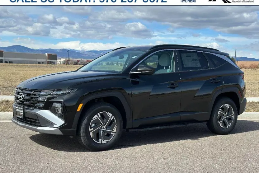 2025 Hyundai Tucson Hybrid Limited photo 1